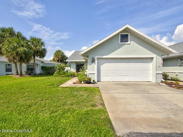Townhouse for sale in Satellite Beach, Florida