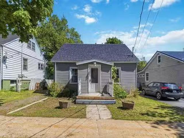 House for sale in Dartmouth, Nova Scotia