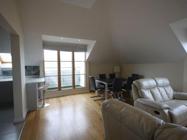 Apartment to rent in Malahide, North Tipperary