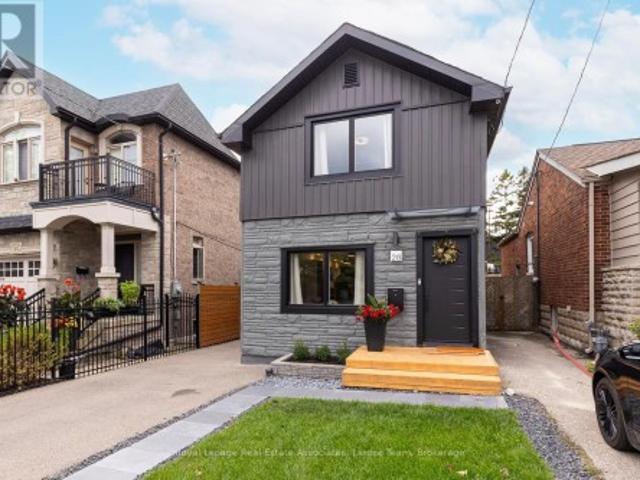 House for sale in Woburn, Ontario