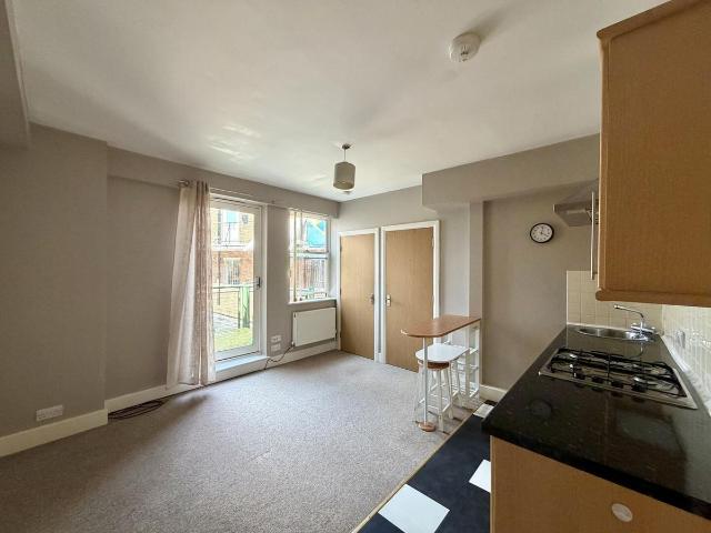 Apartment for rent in Eastbourne, East Sussex