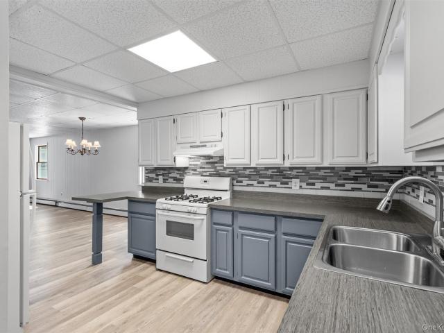Property for rent in Village of Warwick, Town of Warwick