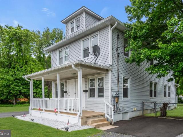House for sale in Spotswood, New Jersey