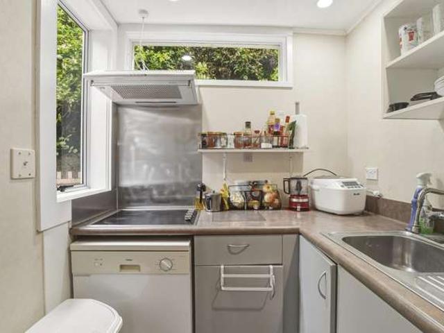 House for sale in Otakou