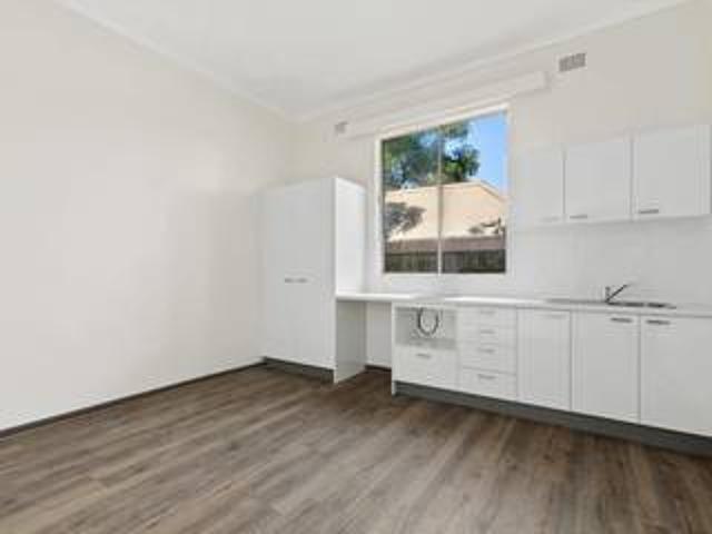 Granny Flat for rent in Sydney, New South Wales