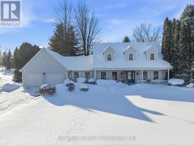 House for sale in Ancaster, Ontario