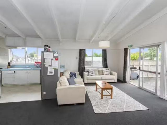 House for sale in Upper Riccarton, Canterbury