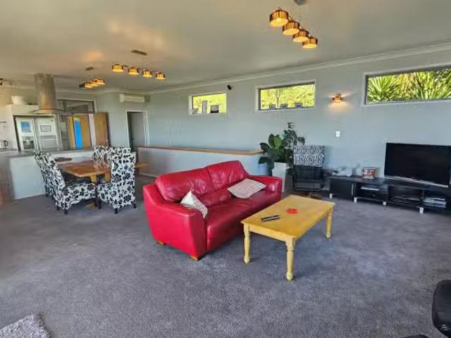 Apartment for rent in Hillsborough, Taranaki