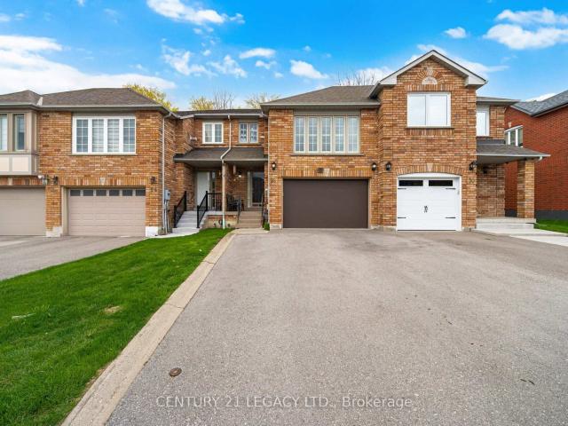 Townhouse for sale in Woburn, Ontario