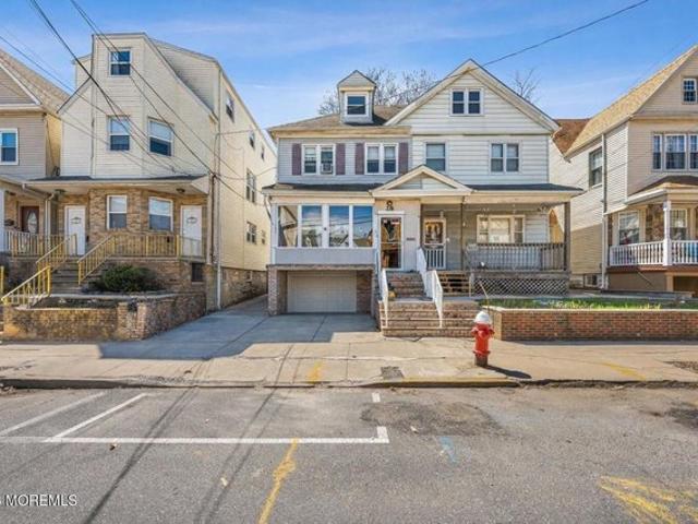 House for sale in Hudson, New Jersey