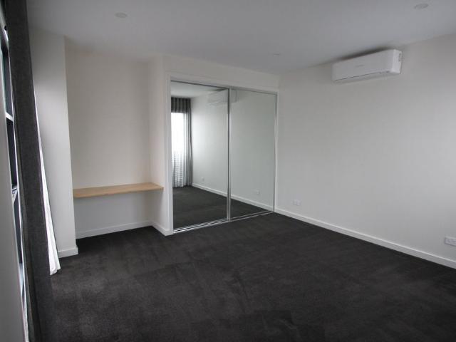Townhouse for rent in Camerons Creek, Victoria