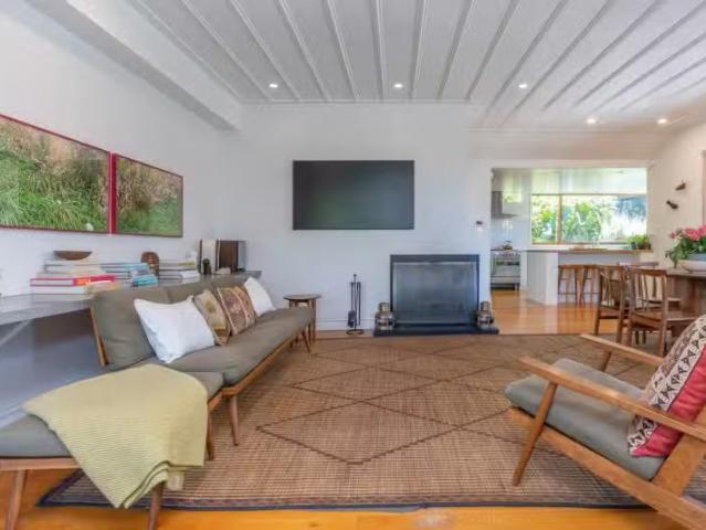 House for sale in Auckland, Oroua County