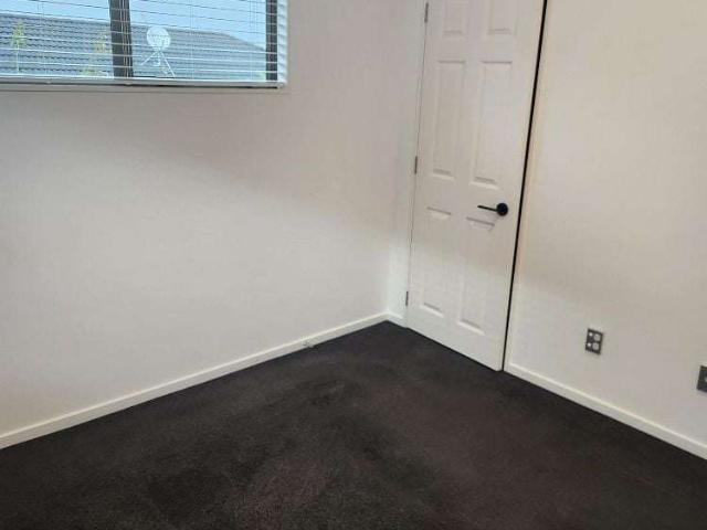 Apartment for rent in Whangaparaoa, Oroua County