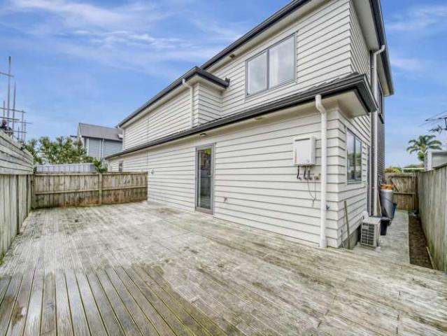 House for sale in Papakura