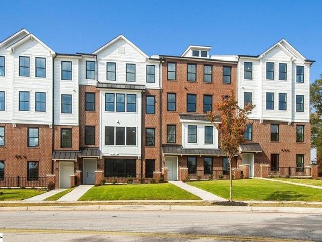 Condo for sale in Greenville, South Carolina