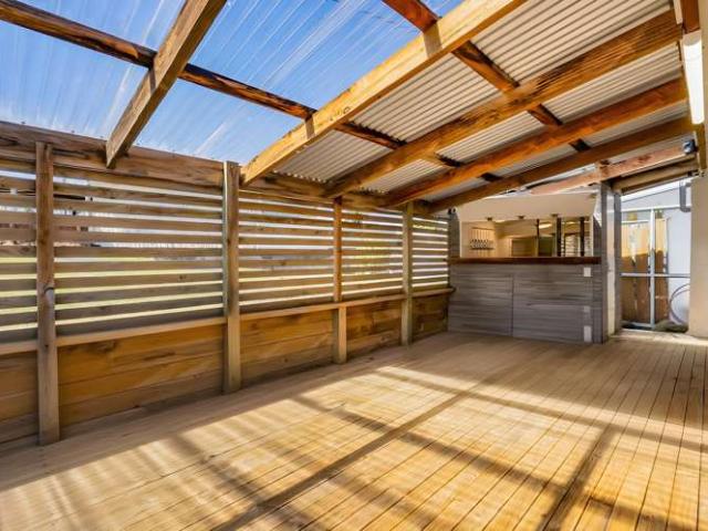 Apartment for sale in Hillsborough, Taranaki