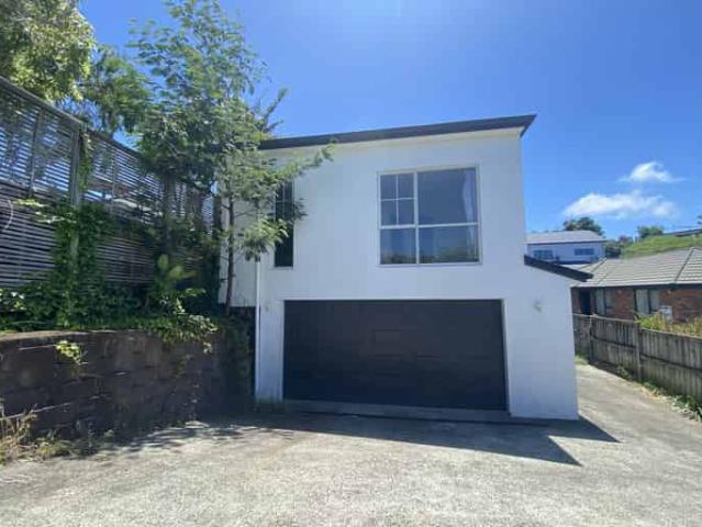 House for rent in Avondale, Oroua County