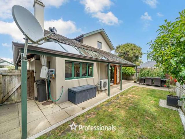 House for sale in Days Bay, Wellington