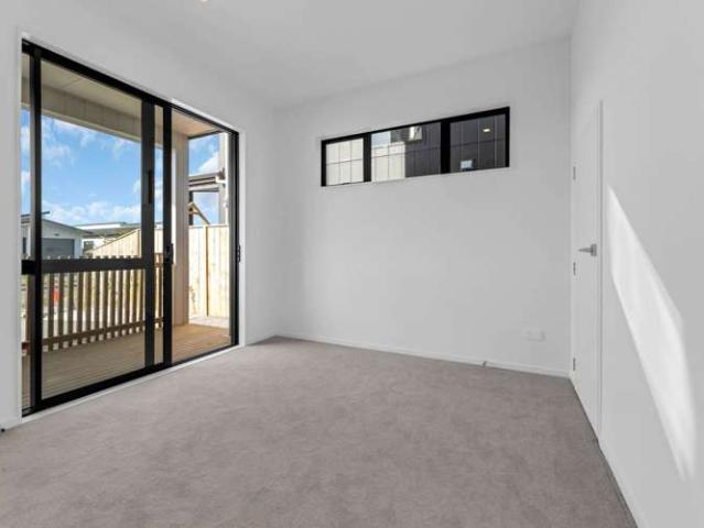 Townhouse for sale in Papakura