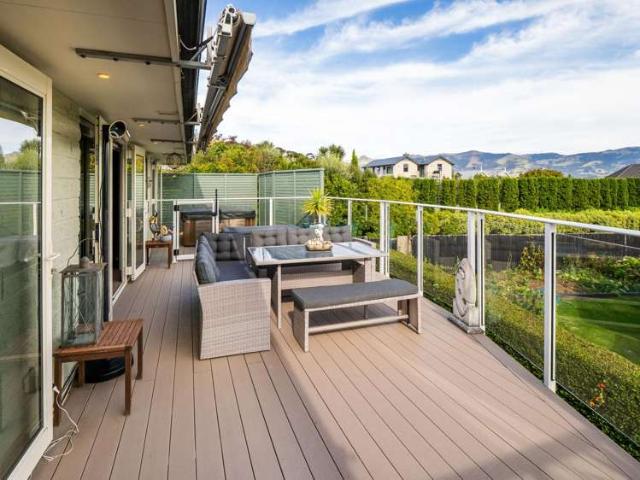 House for sale in Little Akaloa, Canterbury