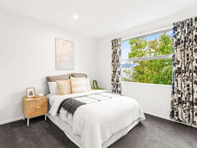 Townhouse for sale in Heathcote, Canterbury