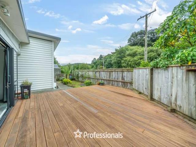House for sale in Days Bay, Wellington