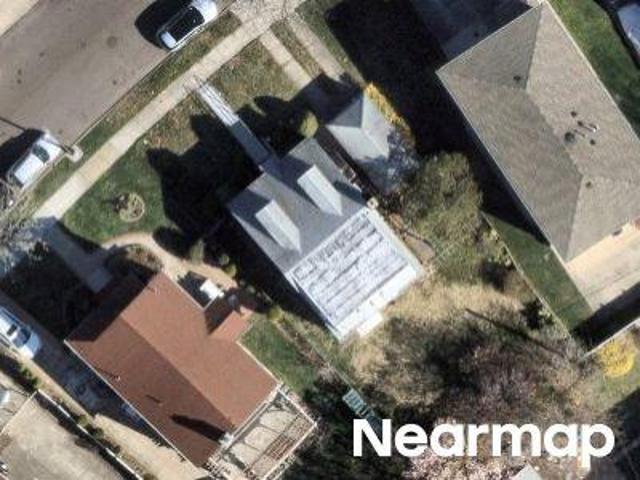 House for sale in Queens, Arverne