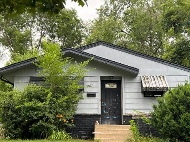 House for sale in Hennepin, Minnesota