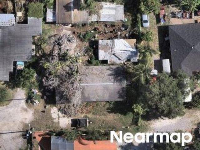 House for sale in Bayshore Gardens, Florida