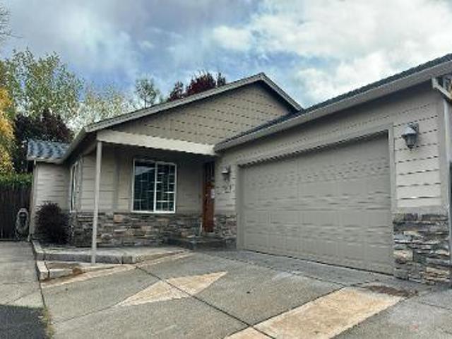 House for sale in White City, Oregon