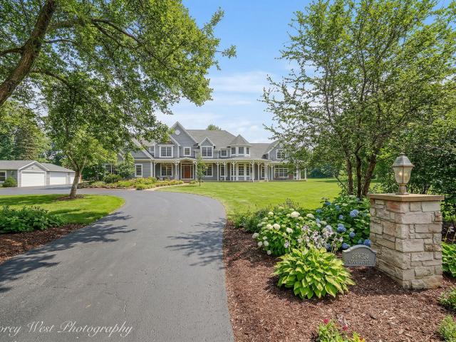 House for sale in West Chicago, Illinois