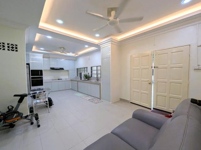 Terraced House for sale in Petaling, Damansara Damai