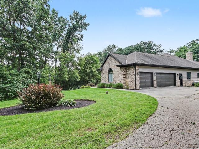 House for sale in Town of Lyons, Walworth County