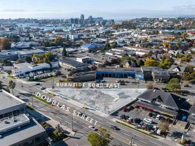 House for sale in Victoria, British Columbia
