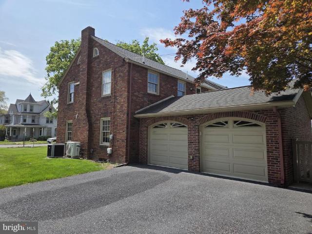 House for sale in Cumberland, Pennsylvania