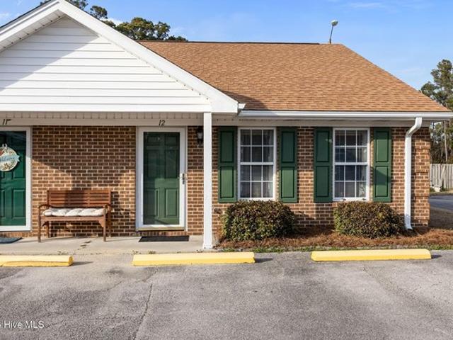 Townhouse for sale in Morehead City, North Carolina