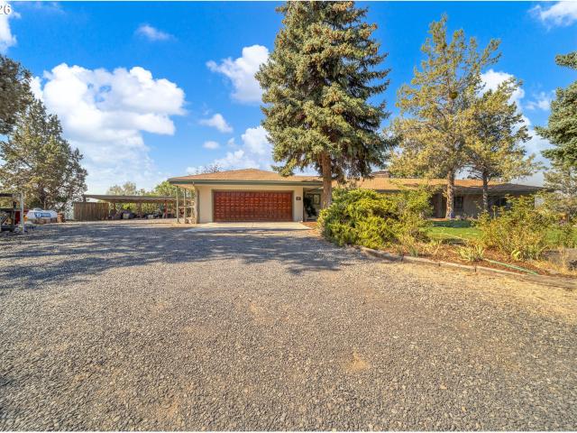 House for sale in Prineville, Crook County