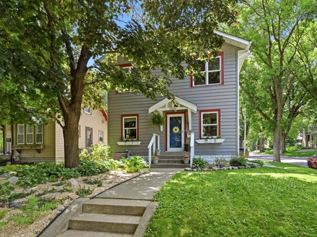 House for sale in Hennepin, Minnesota
