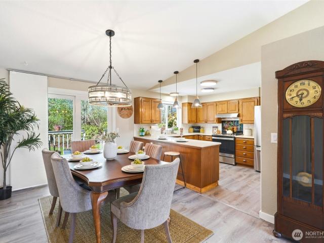 Condo for sale in Mount Vernon, Skagit County