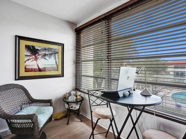 Condo for sale in Sunrise, Florida