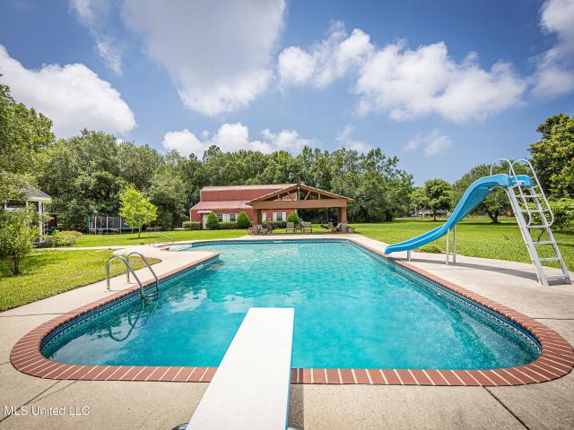 House for sale in Fountainebleau, Ocean Springs