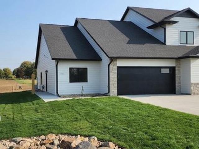 Townhouse for sale in Yankton, South Dakota