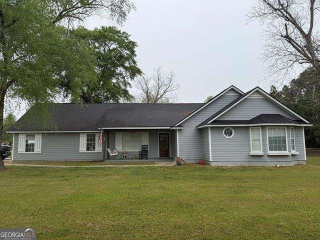 House for sale in Nashville, Georgia