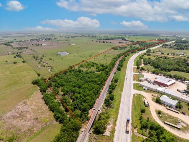Farm for sale in Taylor, Williamson County