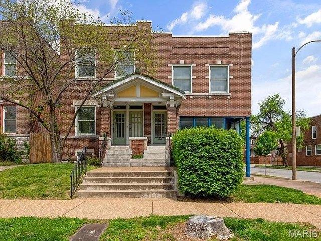 House for sale in Saint Louis, Missouri