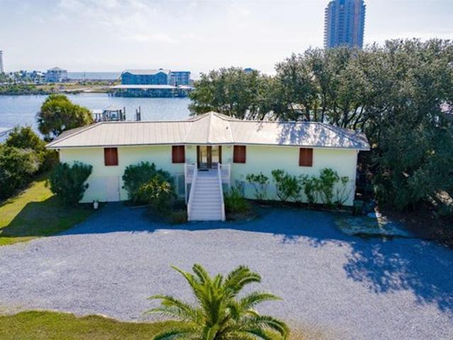 House for sale in Orange Beach, Alabama