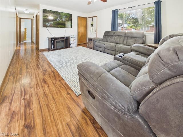 House for sale in Vienna, West Virginia