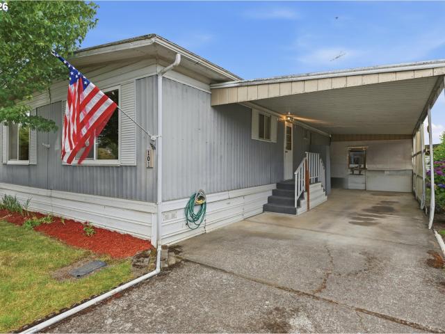 House for sale in Oregonia