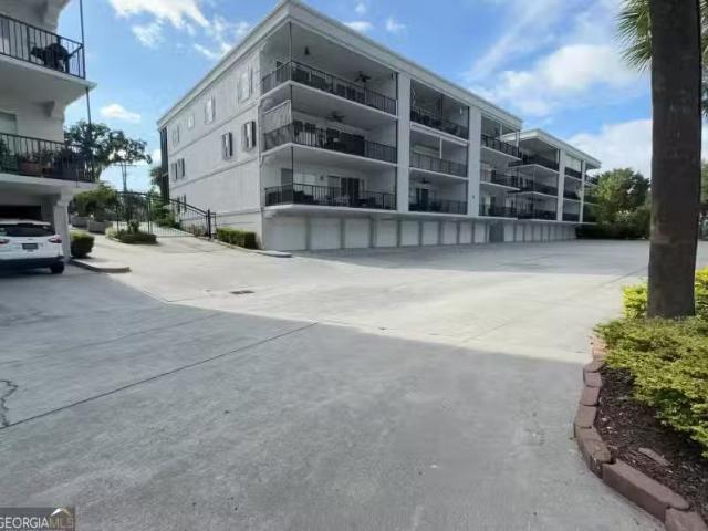 Condo for sale in Savannah