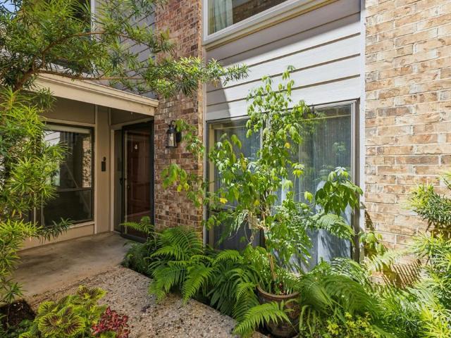 Townhouse for sale in Carrollton